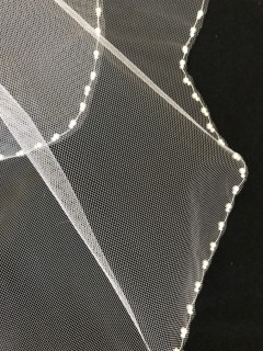 Scalloped Edge Veil with Delicate Pearl Edging
