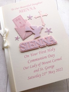 ***UK CUSTOMERS ONLY*** Girls Personalised First Communion Card - Name & Dove